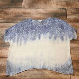 CAbi - Oversized Flowy Top (S)